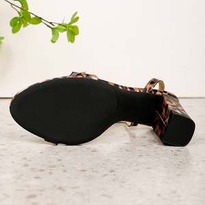 Sandales élégantes d'été pour femmes à imprimé léopard, talon haut, bride cheville, bout pointu, talon épais, pour soirée - Product Image 5