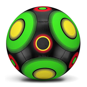 Ballon de football léger, meilleur matériau, nouveau ballon de football haut de gamme pour adultes avec impression de logo personnalisée, écologique, durable, toutes tailles. - Product Image 5