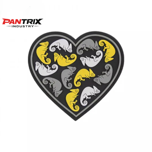 Parche de Goma PVC Personalizado OEM, Diseño de Logotipo 3D, Parche Impermeable y Duradero para Ropa, Zapatos, Gorras y Equipo de Exterior - Product Image 4