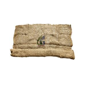 Malla de Yute Biodegradable de 55 Pulgadas de Ancho y 300 Gsm para Control de Erosión y Protección de Taludes, Goodman Global Bangladesh - Product Image 1