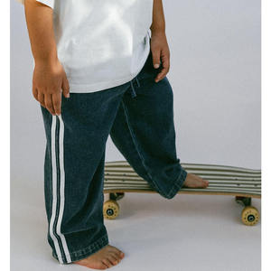 Jeans en denim décontracté chic pour garçons, coupe ample et slim, effet vieilli, 100 % coton de haute qualité - Product Image 6