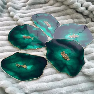 Stylish 5mm <b>Heat</b> Resistant Resin Coaster Set for Modern Dining Durable and <b>Reusable</b> Table Protector and Decoration - Product Image 3