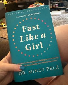 Rápida como una niña, de Mindy Pelz, libro en inglés de bolsillo sobre nutrición y ayuno para mujeres - Product Image 2