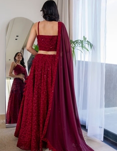 ชุดเลเฮนกา KV Twilight Maroon Chikankari พร้อมเสื้อและผ้าคลุมไหล่ (ชุด 3 ชิ้น) - Product Image 6