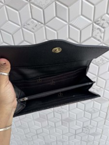 Nouvel Arrivage : Étui de Téléphone Pochette en Cuir Véritable Sculpté à la Main, Élégant, Multi-usages, Portefeuille en Cuir Style Western, Vente Chaude - Product Image 6