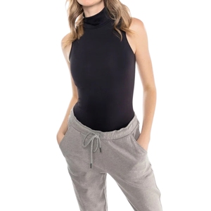 กางเกงออกกำลังกายรัดรูปสำหรับผู้หญิง คุณภาพสูง แบบขายส่งตามสั่ง ระบายอากาศได้ดี ยืดได้สี่ทิศทาง - Product Image 3