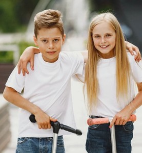 T-shirt à manches courtes en coton 100% respirant et doux, col rond, avec impression DTG de logo personnalisé, tissu 160g - Product Image 4