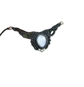 Collar de Macramé Negro de Moda con Colgante de Piedra Lunar Hecho a Mano, Gargantilla de Labradorita, Collar de Perlas de Piedra Lunar - Product Image 1