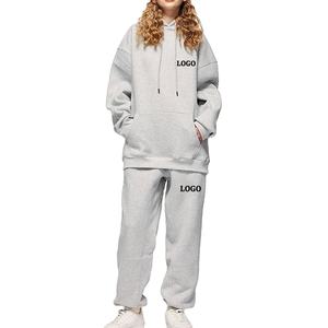 Logo personnalisé impression polaire matériel sport Fitness porter femmes vêtements d'entraînement 2 pièces ensemble survêtement avec cordon de serrage à capuche - Product Image 1