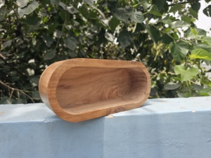 Bol ovale en bois fait main, bois naturel, décoration d'intérieur, récipient rustique - Product Image 5