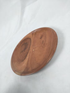 ถาดไม้กลมขัดเงาทำมือจากไม้ธรรมชาติ สำหรับงานเลี้ยงและรับประทานอาหาร จานเสิร์ฟสวยงาม ของตกแต่งบ้าน ของขวัญ - Product Image 6