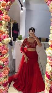 Lehenga Choli Clásico de Red con Acabado de Diseñador, Colección Boutique de Alta Gama, Lehenga Choli Premium a Precio de Mayoreo - Product Image 2