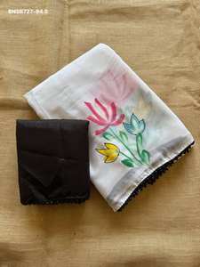 Sari de Georgette de Alta Calidad con Estampado Floral Pintado a Mano, a la Moda y Elegante, para Fiestas, Compra en Línea en India a Precio de Mayoreo - Product Image 6