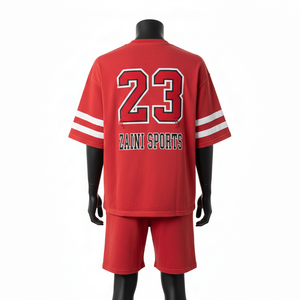 Conjunto de camiseta y pantalones cortos de algodón para hombre, duradero, suave al tacto, rojo y blanco, ropa informal, logotipo con apliques personalizados, conjunto de camiseta y pantalones cortos para hombre - Product Image 2