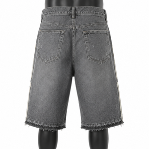 Shorts en jean gris délavé personnalisés pour hommes avec patch squelette, style baggy streetwear, OEM ODM, vente en gros, shorts en jean tendance - Product Image 2
