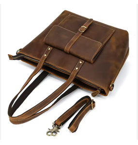 Bolso de Moda para Mujer en Cuero PU Genuino Personalizado – Bolso de Hombro y Compras Portátil con Bolsillo para Laptop para Uso Diario - Product Image 4