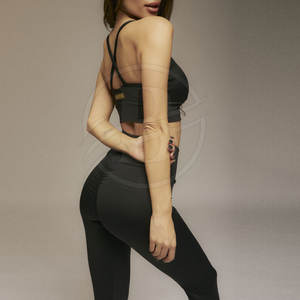 Conjunto de yoga para mujer de la mejor calidad, hecho a medida, resistente, en oferta online. - Product Image 2