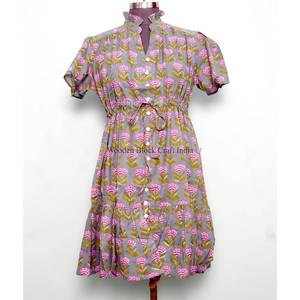 เดรสผ้าฝ้าย 100% แขนสั้นพิมพ์ลายดอกไม้สไตล์โบฮีเมียนญี่ปุ่นสำหรับสาวออฟฟิศแฟชั่นใหม่ - Product Image 1