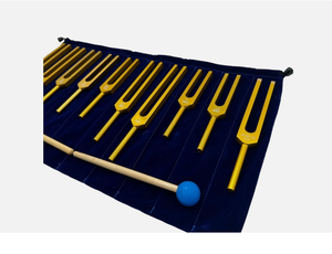 Juego de 9 Diapasones Secret Solfeggio Gold con Símbolo Om y Cuentas Extraíbles - Product Image 2