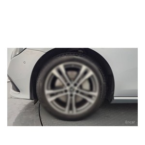 Mercedes-Benz Clase E E350 4MATIC Avantgarde, Modelo de Julio de 2022, 30,498 km, Caja de Cambios Automática, Asientos de Cuero, Cámara Trasera, Volante a la Izquierda - Product Image 5