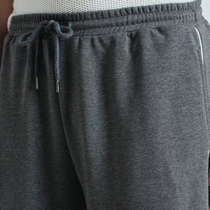 Pantalones Deportivos de Algodón/Felpa de Alta Calidad, Corte Holgado, Servicio OEM/ODM, MOQ Bajo, Tela Suave y Transpirable, Ropa Deportiva Urbana - Product Image 4