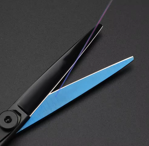 Ciseaux de coiffure professionnels en acier inoxydable noir et or de qualité supérieure, cisailles à effiler les cheveux Ariston International - Product Image 2