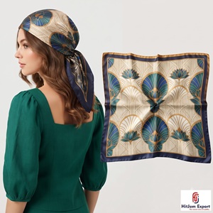 Tela de Alta Calidad para Bufandas Cortas Impresas, Fabricante Textil OEM ODM, Productos de Moda Personalizados para Exportación - Product Image 6