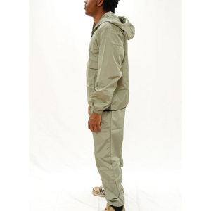 Conjunto Deportivo de 2 Piezas, Chaqueta Cortavientos Ligera de Secado Rápido con Capucha, Estilo Casual, Color Sólido, 100% Personalizable - Product Image 3