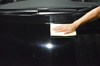 Revêtement de verre en aérosol super hydrophobe et hydrofuge disponible OEM pour voiture, bateau, moto Produits d'entretien de voiture