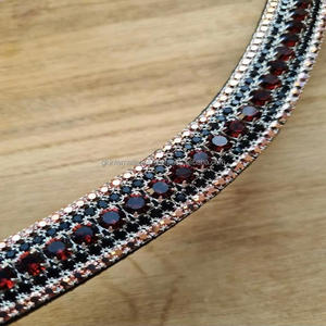 2022 nouveauté en gros 5 rangées concepteur noir et or Rose cristaux de la marine chaîne en métal cuir cheval frontal Bling sourcil bande - Product Image 3