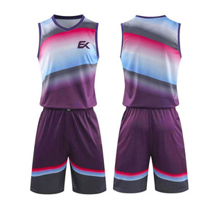Conjunto de Uniforme de Baloncesto Sublimado Personalizado, Camiseta sin Mangas con Pantalones Cortos, Absorbe la Humedad, Corte Regular, para Todas las Temporadas, Ropa Deportiva para Adultos - Product Image 4