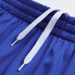 Maillot de football personnalisé de haute qualité en polyester sublimé à 100 %, multicolore, unisexe, uniforme d'entraînement court, respirant et à séchage rapide - Product Image 4
