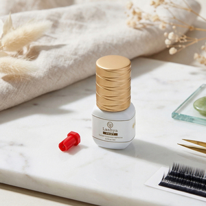 [Lashya] Colle pour extensions de cils 0,5s séchage rapide et précis pour usage professionnel 5ml - Product Image 1