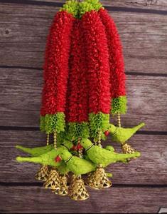 Décoration de mariage indienne moderne, guirlandes artificielles artisanales en tissu avec pendentifs en forme de perroquet et clochettes, pour la décoration festive des temples de mariage - Product Image 2