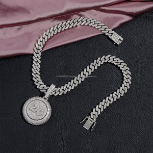 จี้ห้อยคอผู้ชายแบบหมุนได้ ประดับเพชรโมอิสซาไนต์ทรงบริลเลียนต์คัต เงินแท้ 925 ชุบทอง สไตล์ฮิปฮอป สำหรับงานปาร์ตี้ - Product Image 6