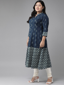 Kurta Azul de Algodón Ikat, Corte en A, Talla Grande para Mujer, Cuello Mandarín, Mangas Tres Cuartos, Atuendo Elegante para Uso Diario - Product Image 2