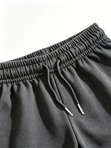 Shorts de sport en molleton pour homme – Tissu doux, taille ajustable, décontracté, pour la course, l'entraînement, le quotidien, confortable avec poches - Product Image 5