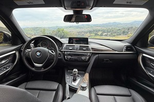 2016 B-M-W 328-i-x-D-r-i-v-e S-p-o-r-t-s W-a-g-o-n - Product Image 6