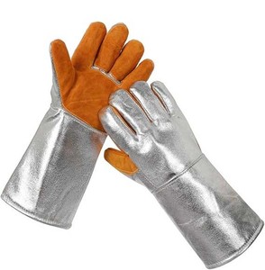 ถุงมือ STALWART IMPEX รุ่น Premium Radiant Shield แบบเคลือบอลูมิเนียม สำหรับงานเย็บหนังแยกส่วน ทนความร้อนสูง พร้อมปลอกป้องกันความปลอดภัย - Product Image 4