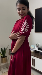 ชุดเดรสสไตล์ตะวันตก ARYA 2026 รุ่นใหม่ประจำฤดูร้อน น่ารัก แฟชั่นลำลอง พิมพ์ลาย ยาวคลุมเข่า ทรงหลวม สำหรับผู้หญิงไซส์พลัส คอวี ผ้าเรยอน - Product Image 3