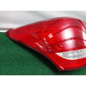 Luz Trasera Izquierda Usada Equus 924013N0 - Product Image 3