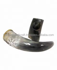Corne à boire XL en corne de grenouille polie, Corne Viking pour bière et vin, Articles de boisson pour célébrations - Product Image 2