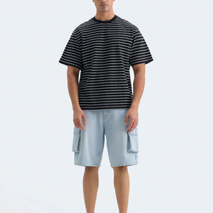Camiseta Oversize de Corte Recto y Estructurada de 300GSM en Color Gris Crudo, Tendencia en Moda - Product Image 1