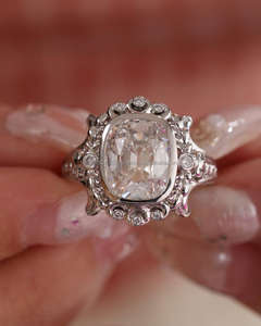 Anillo de Compromiso/Boda de Diamantes de Oro Blanco de 14K, Estilo Vintage para Mujer, Certificado por IGI, Corte Cojín, Diamante Cultivado en Laboratorio, de Lujo - Product Image 3