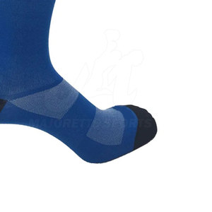 Chaussettes personnalisées à faible MOQ, en tissu extensible léger, confortables et à séchage rapide, idéales pour l'entraînement sportif, la marche et l'usage quotidien. - Product Image 5