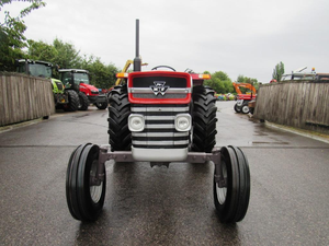 Tracteur à roues Massey Ferguson 165 d'occasion en bon état, 75 CV, avec composants essentiels (moteur, pompe à engrenages), très abordable - Product Image 4
