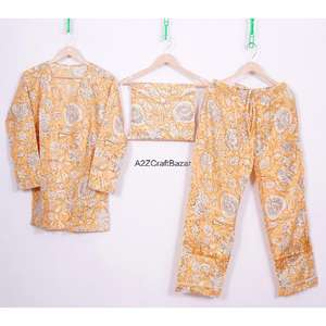 Bata de Seda Vintage Bohemia con Estampado Digital de Patchwork para Mujer, Cuello en V, Cordón Ajustable, Mangas Largas, Largo Completo, Transpirable, de Secado Rápido y Suave - Product Image 1