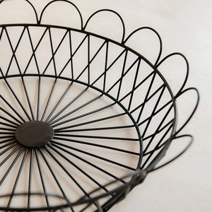 <b>Black</b> Metal <b>Wire</b> <b>Basket</b> with Open Geometric Arch Design for Fruit Storage Home Decor Kitchen Countertop Organization - Product Image 2
