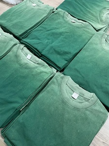 T-shirt Homme Oversize Vert Vintage Personnalisé, Teinture Ombrée par Trempage, Coton Épais, Lavage Minéral, Teinture par Pulvérisation, Ourlet Micro-Déchiré - Product Image 4