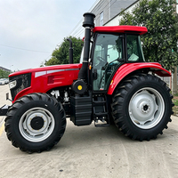 Tracteur agricole 4x4 de 90 à 120 CV, 4200 kg, avec rotoculteur et charrue pour les plaines et les collines